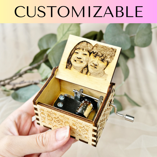 PERSONALISED MUSIC BOX