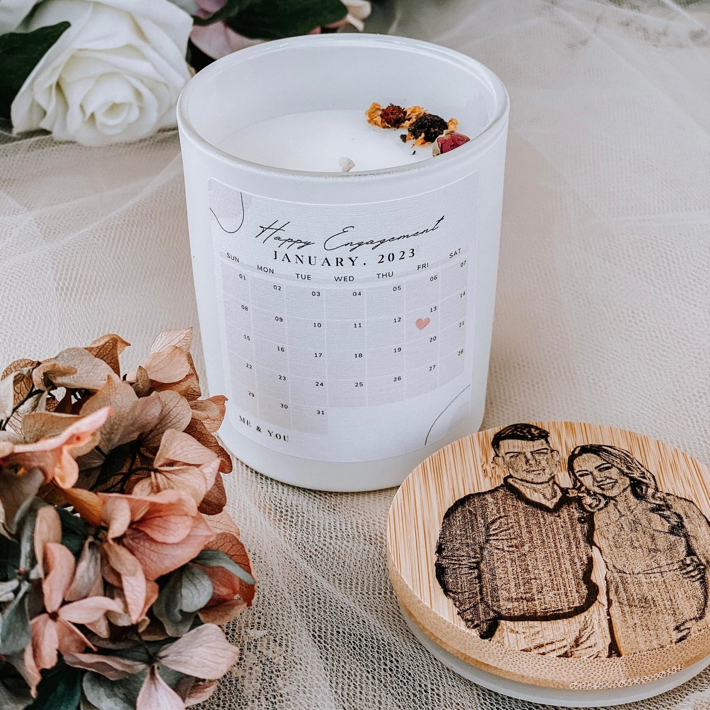 PERSONALIZED ANNIVERSARY CALENDAR CANDLE