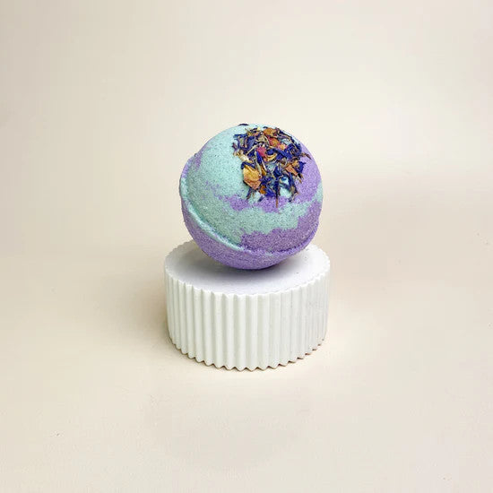 FLIRTATIOUS BATH BOMB