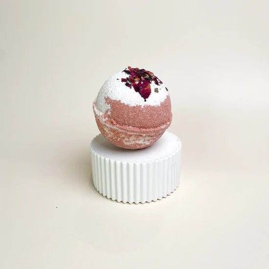 ROMANCE BATH BOMB