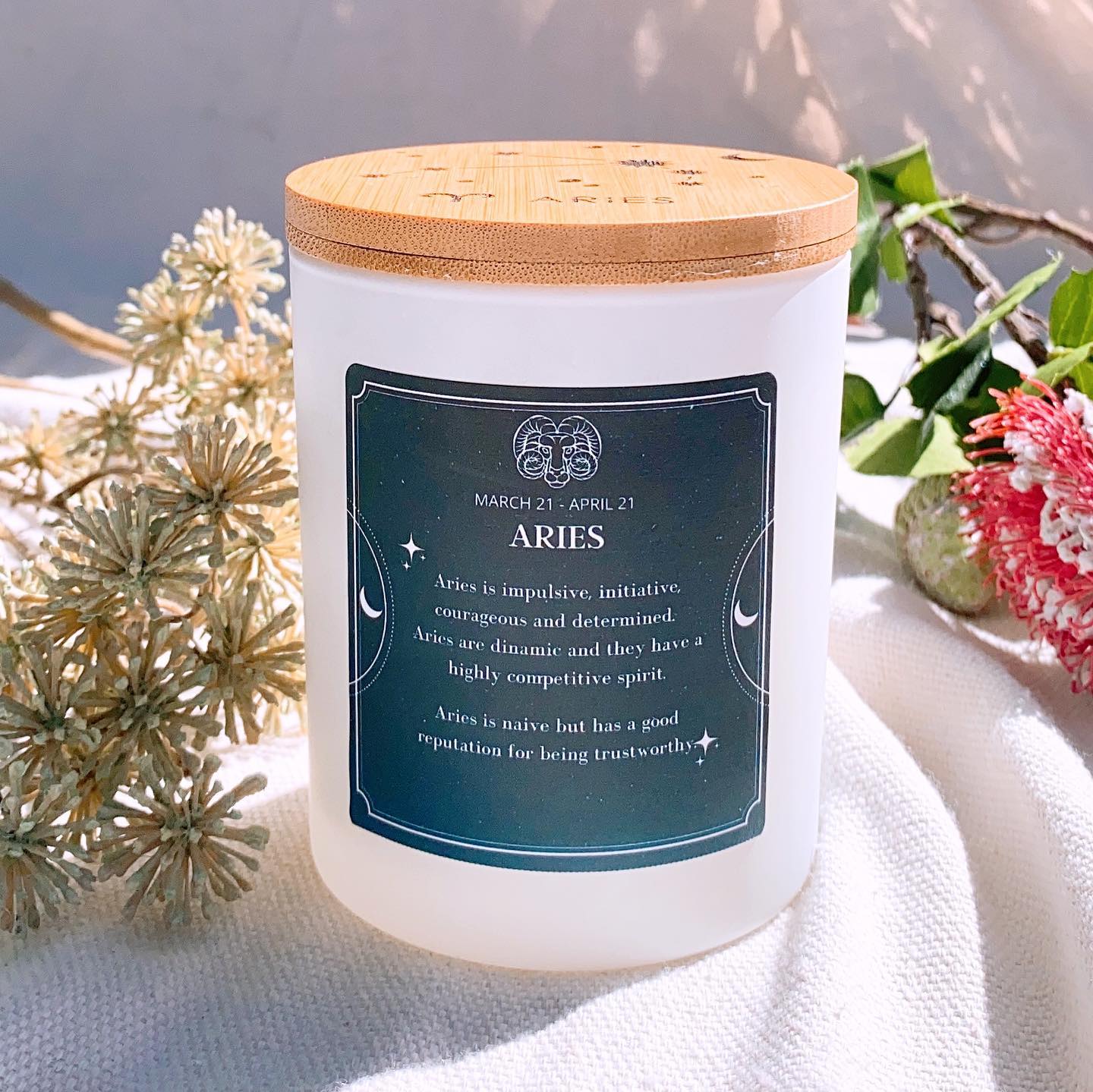 PERSONALIZED ZODIAC CANDLE