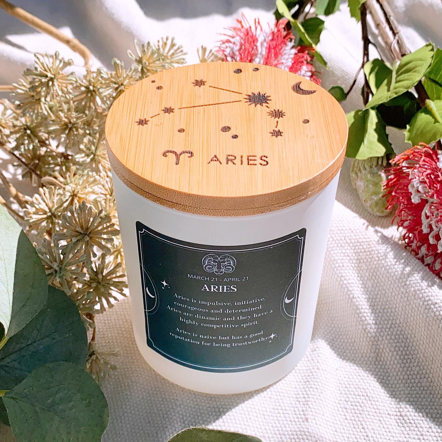 PERSONALIZED ZODIAC CANDLE